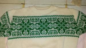 lot 67 image: Jersild 100% wool sweater- Vintage  Neenah, WI.