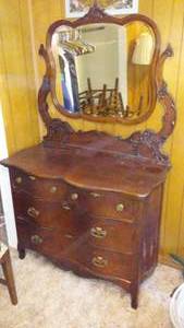 lot 90 image: Gorgeous Antique dresser and mirror crosscut oak top.