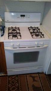 lot 148 image: Kenmore Gas Stove.