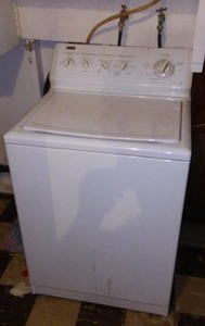lot 169 image: Kenmore Elite, Top load washer.