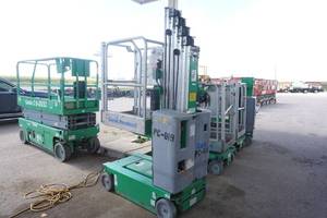 2011 Genie GR20 Electric Man Lift