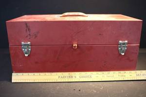 lot 15 image: CMS 22 Metal Toolbox with foldout, Heavy Duty USA