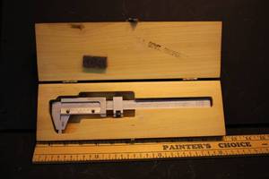 lot 32 image: Scherr Tumico 6 Vernier Dial Caliper