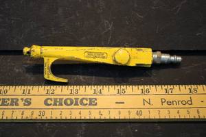 lot 34 image: Milton Air Blow Gun
