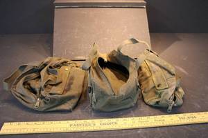 lot 55 image: Lot of 3 Canvas Toolbags