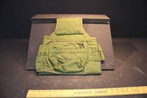 lot 73 image: New Kipper Tool Framers Pouch