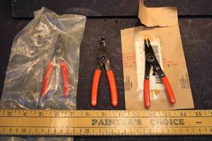 lot 88 image: Lot of 3 new Snap Ring Pliers