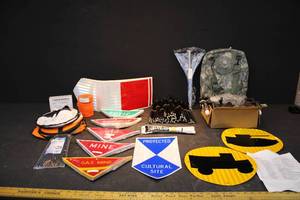 lot 118 image: Marker ID Kit, includes a lot- see descriptions and pictures