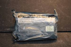 lot 124 image: The Emergency Bandage, Trauma Wound Dressing, 12 abdominal bandage