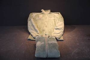 lot 135 image: Lot of 2 used Fleece Jackets, Size Small Long