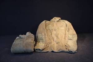 lot 136 image: Lot of 2 used Fleece Jackets, Size Medium Regular