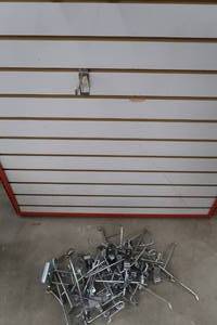WALL BOARD WITH PEGS