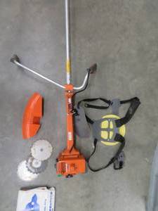 HUSQVARNA 235 R BRUSHCUTTER