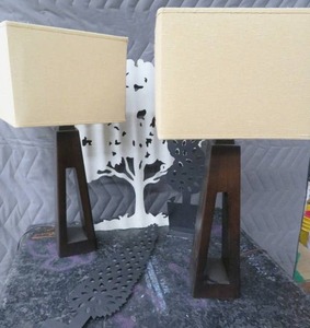 2 LAMPS  METAL WALL ART