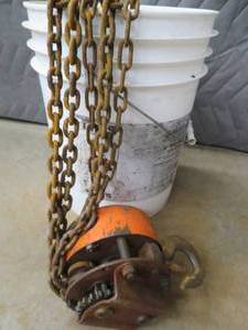 CHAIN HOIST WITH CHAIN
