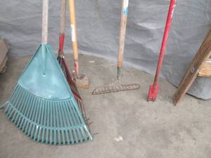 CONSTRUCTION  LAWN TOOLS AND WOODEN PAINTERS LADDER