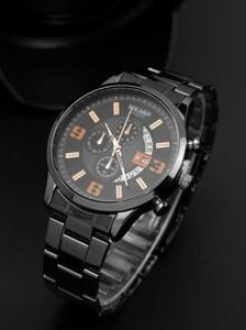 1pc Triple Dial Round Pointer Quartz Watch & 1pc Bracelet