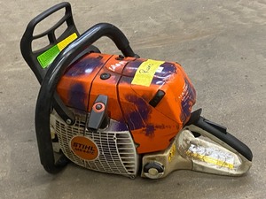 lot 14 image: Stihl MS441C Chainsaw