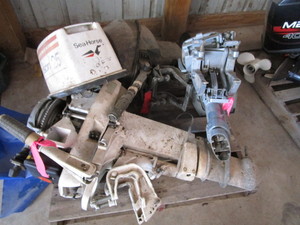 Pallet of OBs - Johnson & Evinrude...