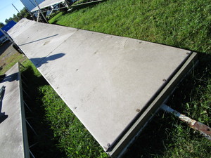 Hewitt dock, 32ft straight walk, ro...
