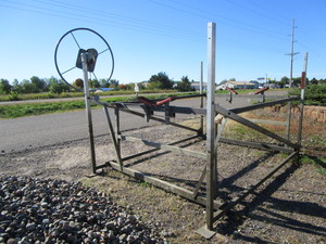 Porta-Dock lift, 1600lb, 84 wide, ...