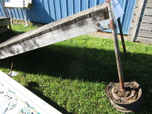 Wooden dock - three sections 3ft x ...