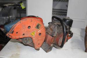 lot 451 image: Cement Saw, gas