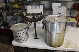 lot 481 image: Turkey Deep Fryer & Burner
