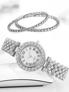 lot 18 image: 1pc Rhinestone Decor Watch & 2pcs Bracelet