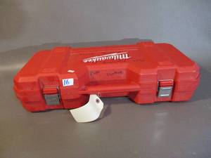 lot 16 image: Milwaukee Sawzall