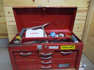 lot 3 image: Tool Box