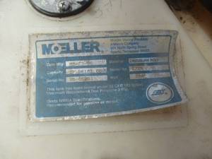 lot 42 image: Moeller Gas Tank 27 Gal