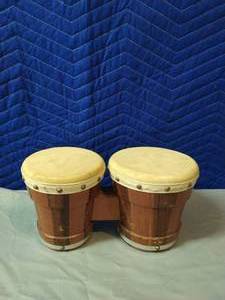 lot 101 image: Bongos