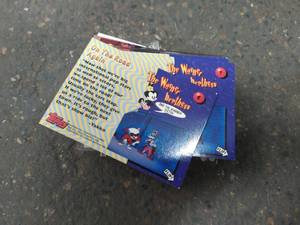 lot 158 image: Collection of Vintage Animatic Trading Cards