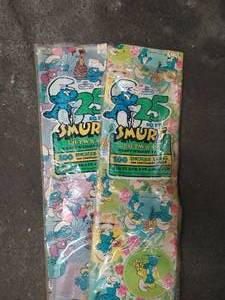 lot 161 image: Vintage Smurf Gift Wrap