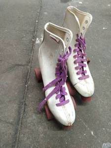 lot 166 image: Vintage Roller Skates by Roller Derby