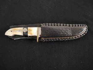lot 134 image: Knife with Case