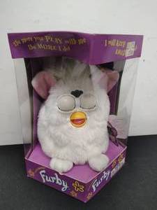lot 3 image: Furby