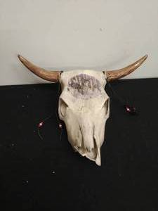 lot 37 image: Ceramic Bull Skull with Painted Image
