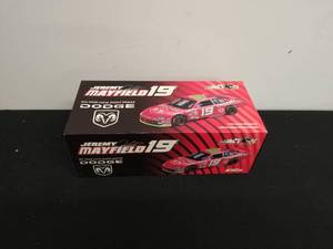 lot 48 image: NASCAR Stock Car Model Car- Intrepid R& #19 Jeremy Mayfield