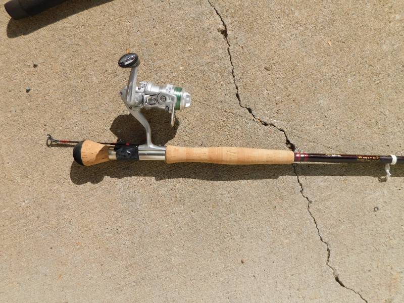 Lot of 6 Fishing Pole Rod and Reels, March Consignment Auction - Antiques,  WWI and WWII Memorabilia, Vintage Toys, Fishing Equipment, Comic Books and  More!!