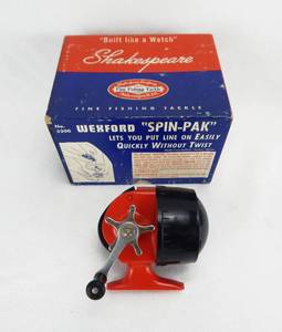 Lot of Vintage Shakespeare Fishing Reels and Fishing Line