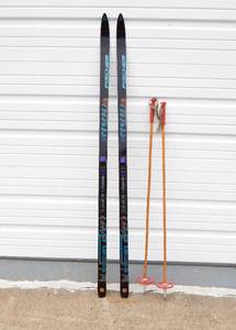 Vintage Fischer Crown Control The Revolution 157 Cross Country Skis with Bamboo Poles