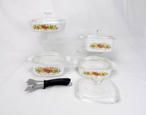 Vintage Set of 4 Corning Ware Spice of Life Le Presil and LEchalotte with Covers and Twist Lock Handle