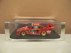 lot 11 image: 143 SCALE SPARK PORSCHE 935 n70 2nd LM 1979 - NEW IN BOX - GREAT AWESOME PIECE - SEE PICTURES