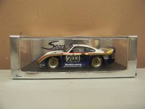 lot 15 image: 143 SCALE SPARK PORSCHE 961 n203 LM 1987 - NEW IN BOX - GREAT AWESOME PIECE - SEE PICTURES