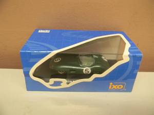 lot 27 image: 143 SCALE IXO MODELS ASTON MARTIN DBR1 #5 WINNER LM 1959 - NEW IN BOX - GREAT PIECE - SEE PICTURES