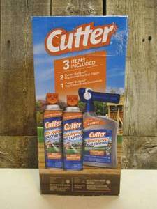lot 43 image: Cutter, Backyard Bug Control, 2 Outdoor Foggers & 1 Spray Concentrate Value Pack