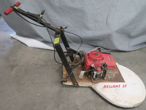 RELIANT 27  BURNISHER HONDA LP MOTOR