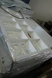 PALLET OF FLUORESCNET LIGHT FIXTURES